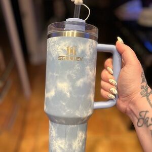 SOLD Stanley - 40oz Ocean Tye Dye Tumbler